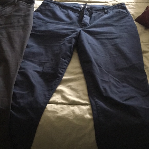 Women’s Lee Relaxed fit straight leg pants - Picture 2 of 6